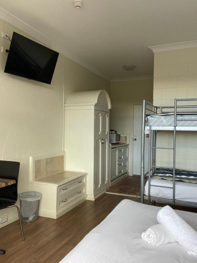 جيندابين Siesta Villa المظهر الخارجي الصورة